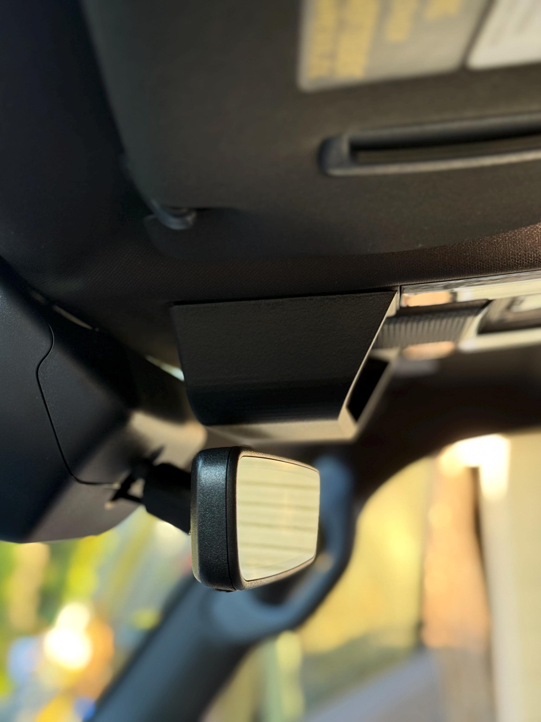Lexus GX550 / Toyota LC250 Overhead Glasses Holder: Oem-matched