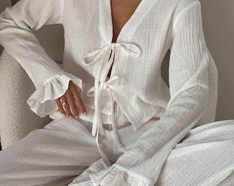 Handgemaakte mousseline katoenen pyjama: damesnachtkleding met lange mouwen