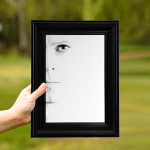 David Bowie Black and White Vintage Framed Art, Iconic Music Legend Portrait, Classic Rock Wall Decor, Timeless Celebrity Print