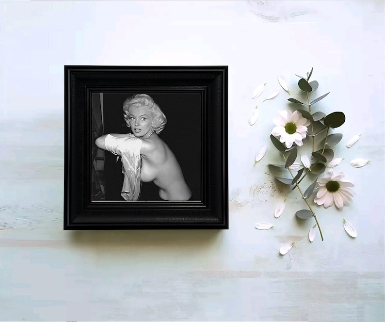 Marilyn Monroe Nude Leaked Photo, Sensual Vintage Framed Print, Iconic