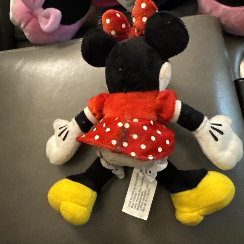 Minnie Mouse Exclusive Disney Store Plush Doll 8" Tall image 3