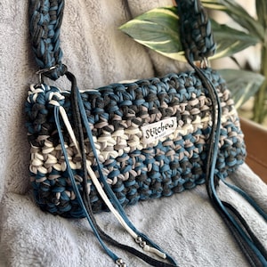 Chunky Crochet T-Shirt Yarn Shoulder Bag: Blue, Grey & White Boho Handbag, Boho Style