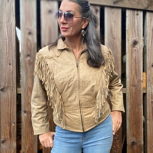 80s Fringed Jacket. Cropped Leather Western Fringe Jacket. Vintage Westernwear Leather Bomber Jacket. M. L image 10