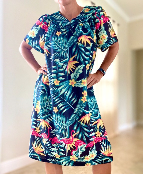 Tropical Vintage Dress, Hawaiian Mumu House Dress,