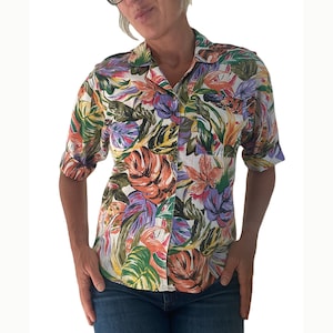 Vintage 80s Tropical Print Aloha Shirt - Resort Wear Medium