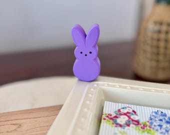 Decoración para plato de Pascua con forma de conejito Peep Bunny, inspirada en Nora Fleming, compatible con minifiguras.
