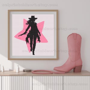 Cowgirl Kreuzstich Stickdatei PDF Download – Western Silhouette Muster mit rosa Stern – Femininer Wilder Westen Moderne Handarbeiten DIY Kunst