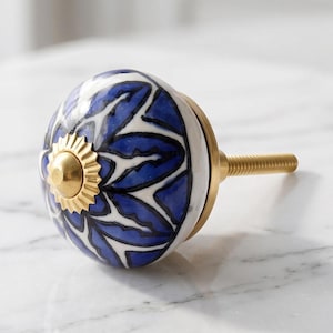 Blauwwitte bloemen handgeschilderde keramische knoppen, ronde boho kastladegrepen