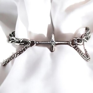 Vintage Star Bracelet for Women, Gothic Aesthetic Jewelry, Teen & Party Style, Unisex Fashion Bracelet, 2022 Trendy Hip Hop Accessory