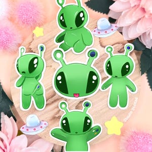 Aftonsparv エイリアンステッカーセット | IKEAのぬいぐるみにインスパイアされたかわいいエイリアンデカールパック | 神経多様性と自閉症啓発