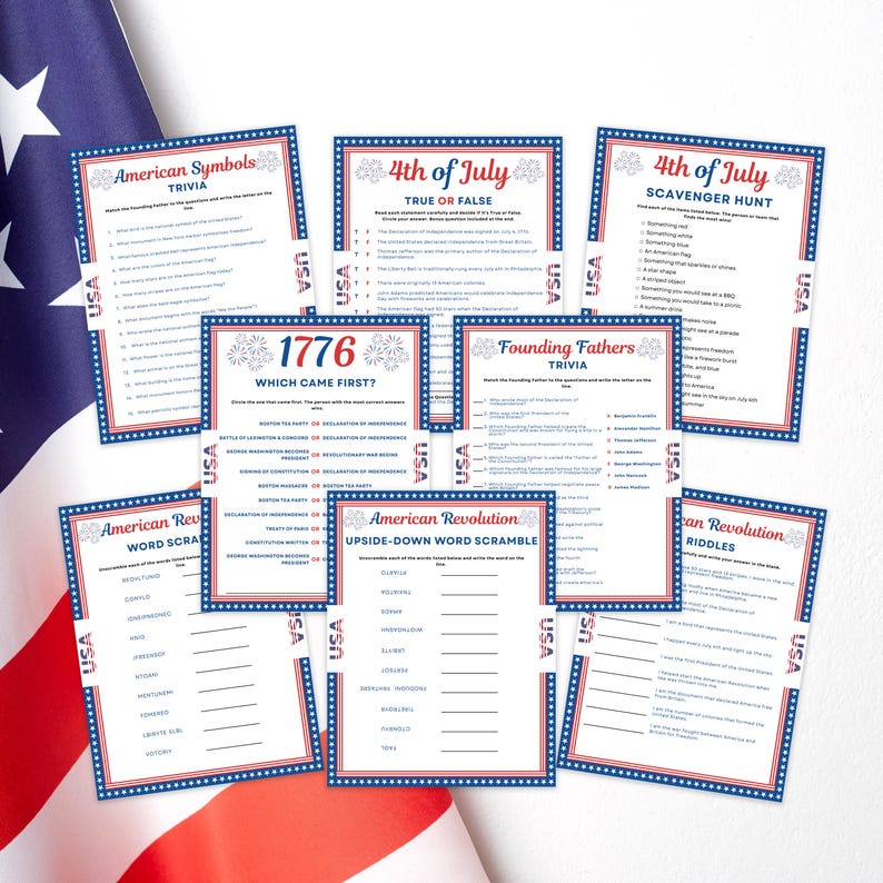 Puede incluir: Un conjunto de tarjetas de trivia y juegos patri&oacute;ticos con bordes rojos, blancos y azules. Las tarjetas presentan t&iacute;tulos como "American Symbols Trivia", "4th of July True or False" y "American Revolution Word Scramble". El fondo incluye una bandera americana.