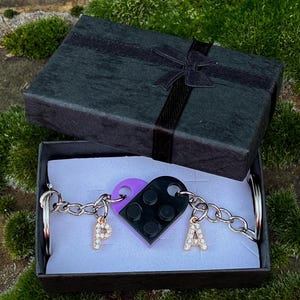 Personalized Initial Heart Keychain Set,Initials Matching keychains for her/ Friend/Couple ,Personalisation Couple Valentines Day Gift