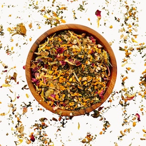 Golden Glow | Hormonal Acne Herbal Tea| Skin Detoxing Tea