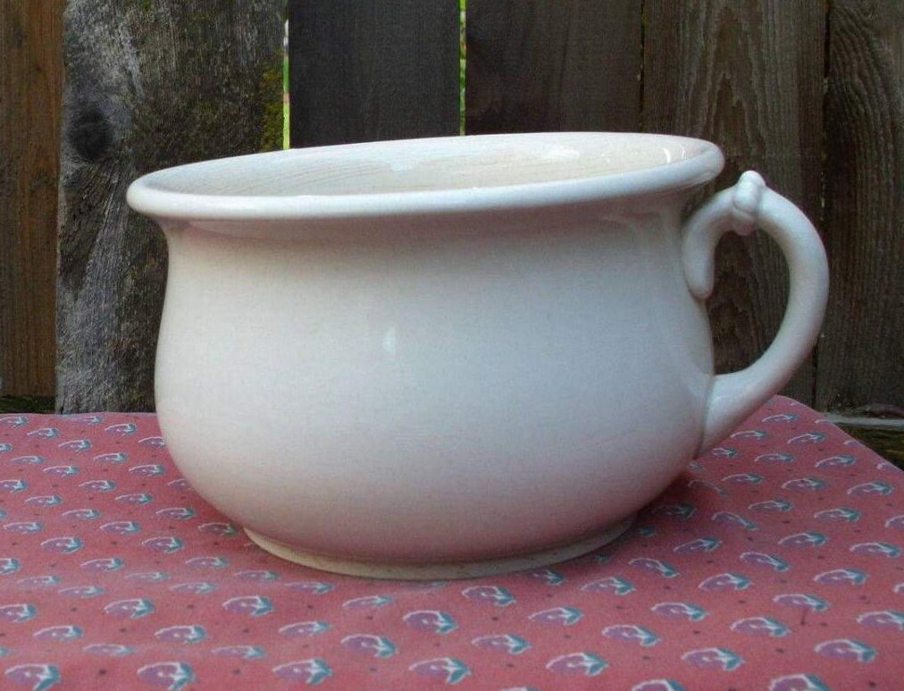 Old Antique Ceramic Chamber Pot // Pot de Chambre Potty Po Etsy