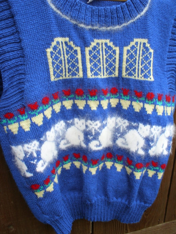 One of a Kind Vintage Cat Sweater Vest // 1980s B… - image 3