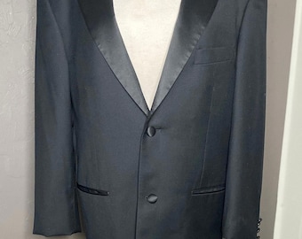 Vintage Black Tuxedo Jacket Men’s Single Breasted Notch Collar Tux Coat size 44R