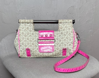Sac en cuir jacquard rose x croco de l'an 2000 de GUESS Rare Style