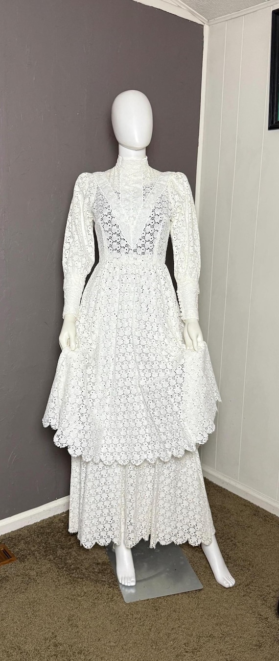 knee length dresses for ladies 1970s Does Edwardian White Lace Trim Gunne Style Prairie Maxi Dress V4 –  Erin Templeton