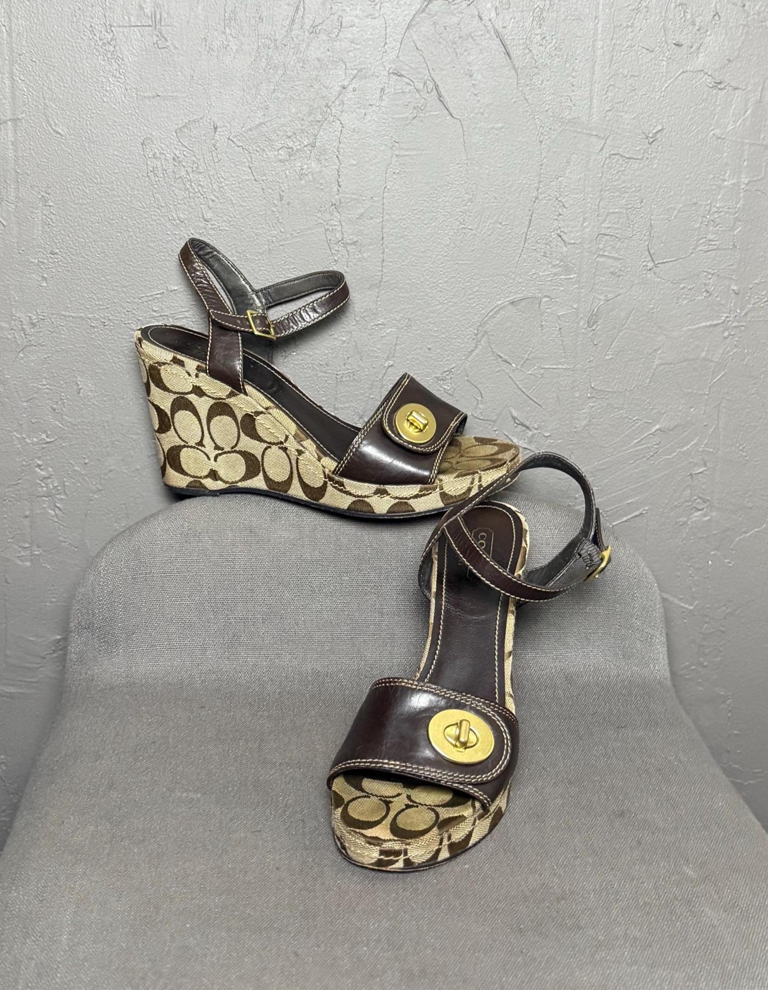 Vintage coach heels - Etsy 日本