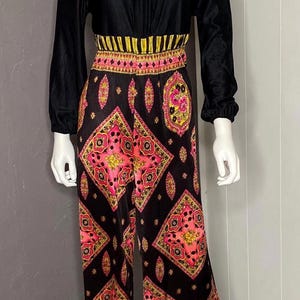1960&#39;s Neon Paisley + Black Jumpsuit size Small