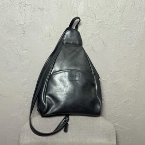 Vintage 90s Jones NY Triangle Leather Backpack Rock Stone Gray Convertible Bag Triangle Leather Backpack - Etsy main image 4