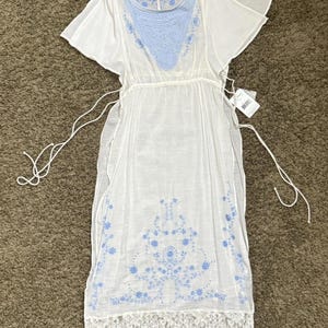 Abito vintage Free People ricamato BIANCO stile boho anticato NUOVO CON ETICHETTA Deadstock FP immagine 8