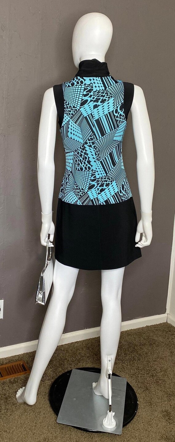 1990's MOD Abstract Print Turtleneck Mini Dress f… - image 7