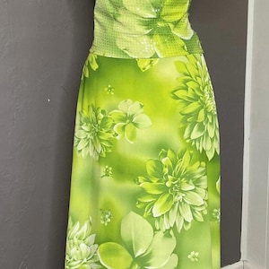 1990&#39;s-00&#39;s Lime Green Floral Top + Skirt set from Danny & Nicole size 10