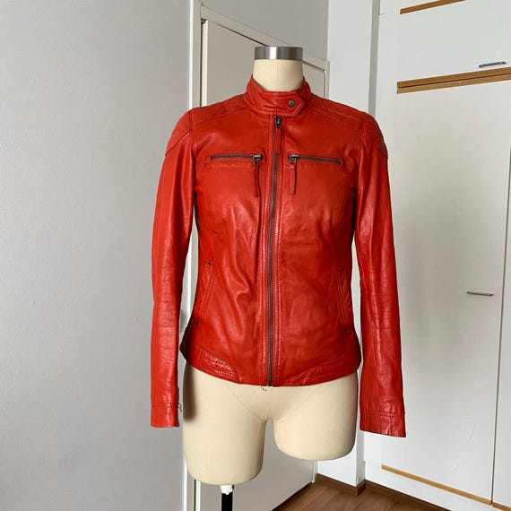 90s Vintage Women's Leather Jacket-Genuine Leather Biker Jacket-Y2k Model off Duty Streetwear-Y2K Grunge Indie Sleaze Jacket EU 34