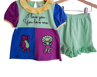 Conjunto corto bordado de Barney el Dinosaurio Morado estilo Y2K