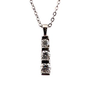 Moissanit Anhänger mit 925 Sterling Silber, 3 funkelnde echte Moissanit Steine
