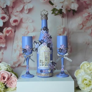 Brindis Set for quinceañeras, quinceañeros, Sweet 16 celebrations, weddings, and other special occasions