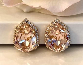 Clip On Halo Teardrop Vintage Rose Crystal Earring Delicate Pink Vintage Rose 18x13mm Dainty Rhinestone Halo Gold Tone Setting