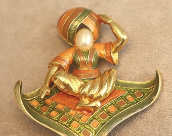 Joan Rivers Aladdin Flying Carpet Brooch Vintage Pin