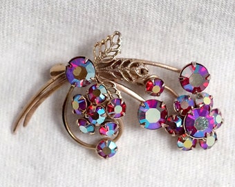Vintage 50s Brooch - 50s Rhinestone Brooch - Red Rhinestone