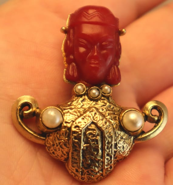 Vintage Selro Red Asian Princess Brooch Selini Pin - image 1