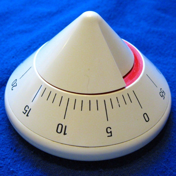 Vintage horloge vaisseau spatial Pezzetta Italie Wikidue cône