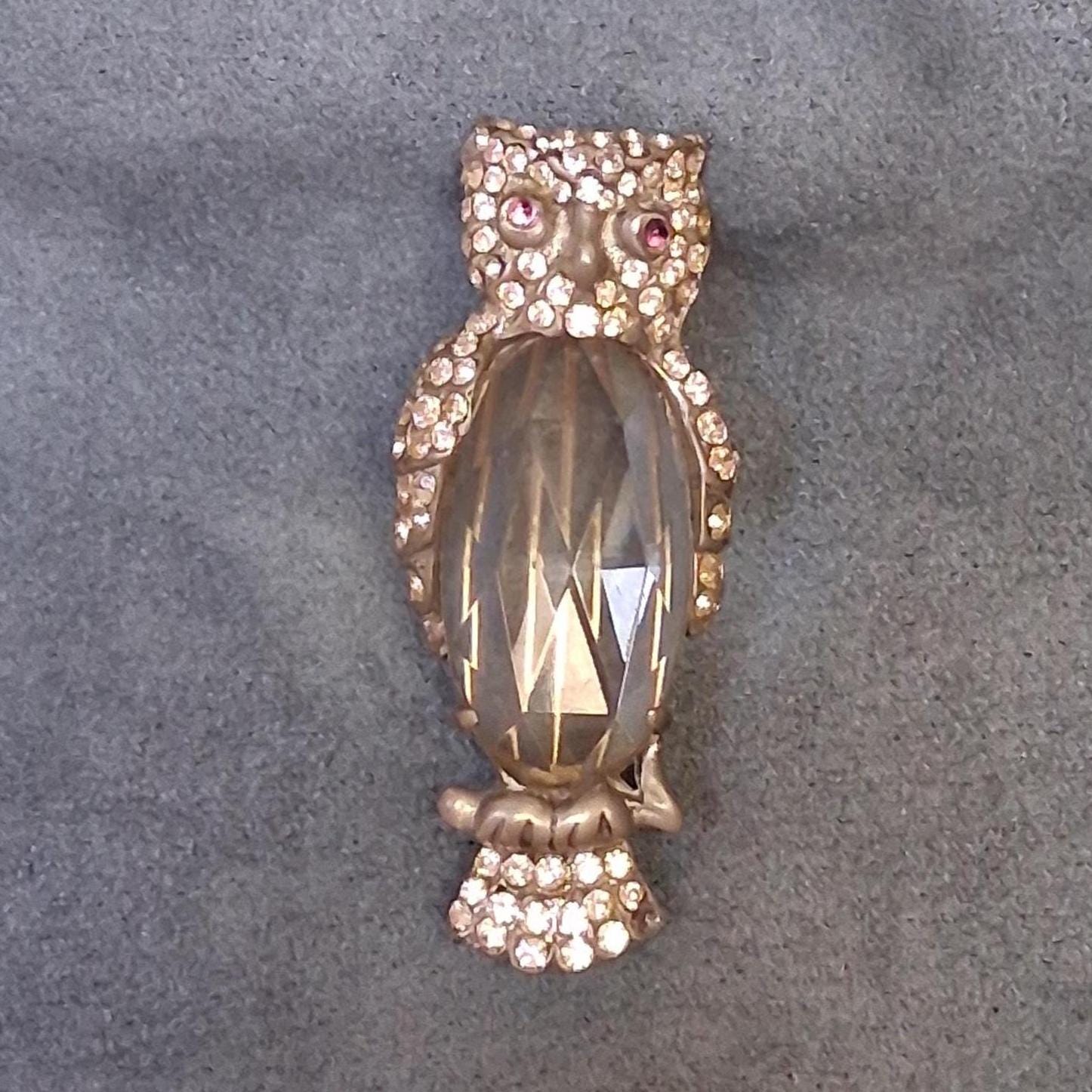 Vintage Jelly Belly Style Owl Brooch Glass Body Pin