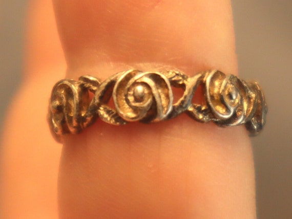 Sterling Carved Rose Band Ring Size 6.5 Vintage S… - image 1