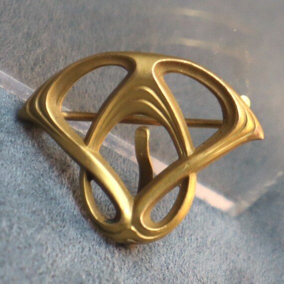 Antique Art Nouveau Watch Pin Brooch Gem