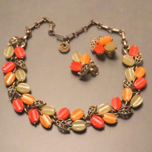 Lisner Thermoset Fruit Necklace Earrings Set Citrus Autumn Colors