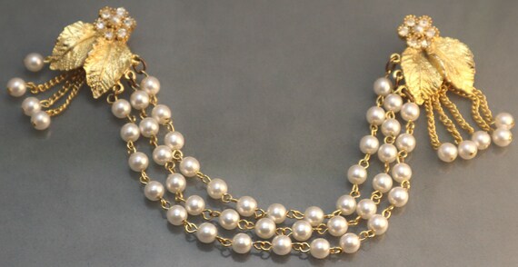 Vintage Rhinestone Chatelaine Brooches Faux Pearl… - image 3