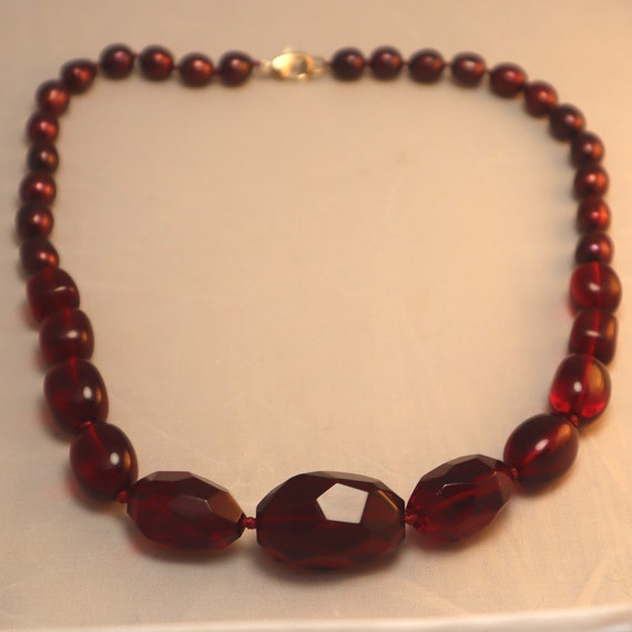 Vintage Cherry Faceted Glass Necklace - image 3
