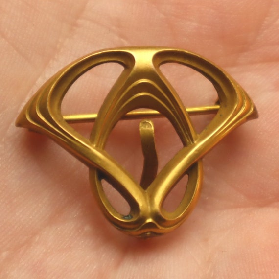 Antique Art Nouveau Watch Pin Brooch Gem