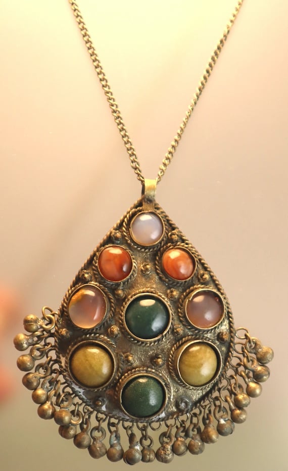 Vintage Moghul Necklace Huge Agate Stones Pendant 