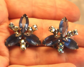 Vintage Juliana Blue Earrings AB Rhinestone Trefoil Flowers