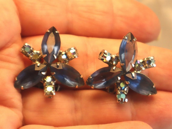 Vintage Juliana Blue Earrings AB Rhinestone Trefo… - image 1