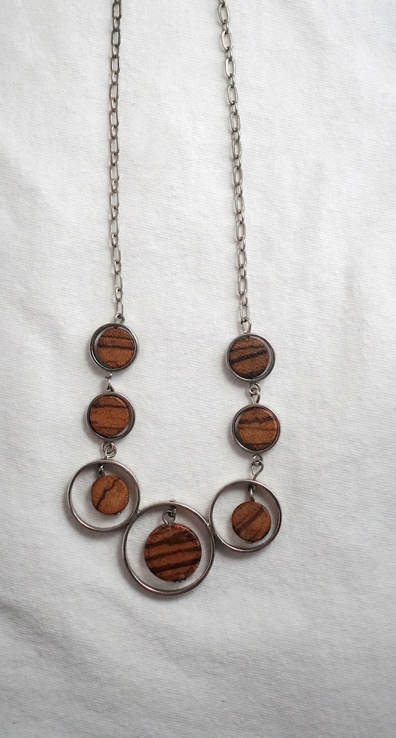 Mid-Century Dangling Wood Circles Necklace