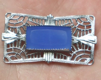 Art Deco Chalcedony Glass Brooch Openwork Vintage Pin