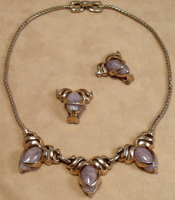 Reja Lavender Glass Necklace Earrings Set Vintage